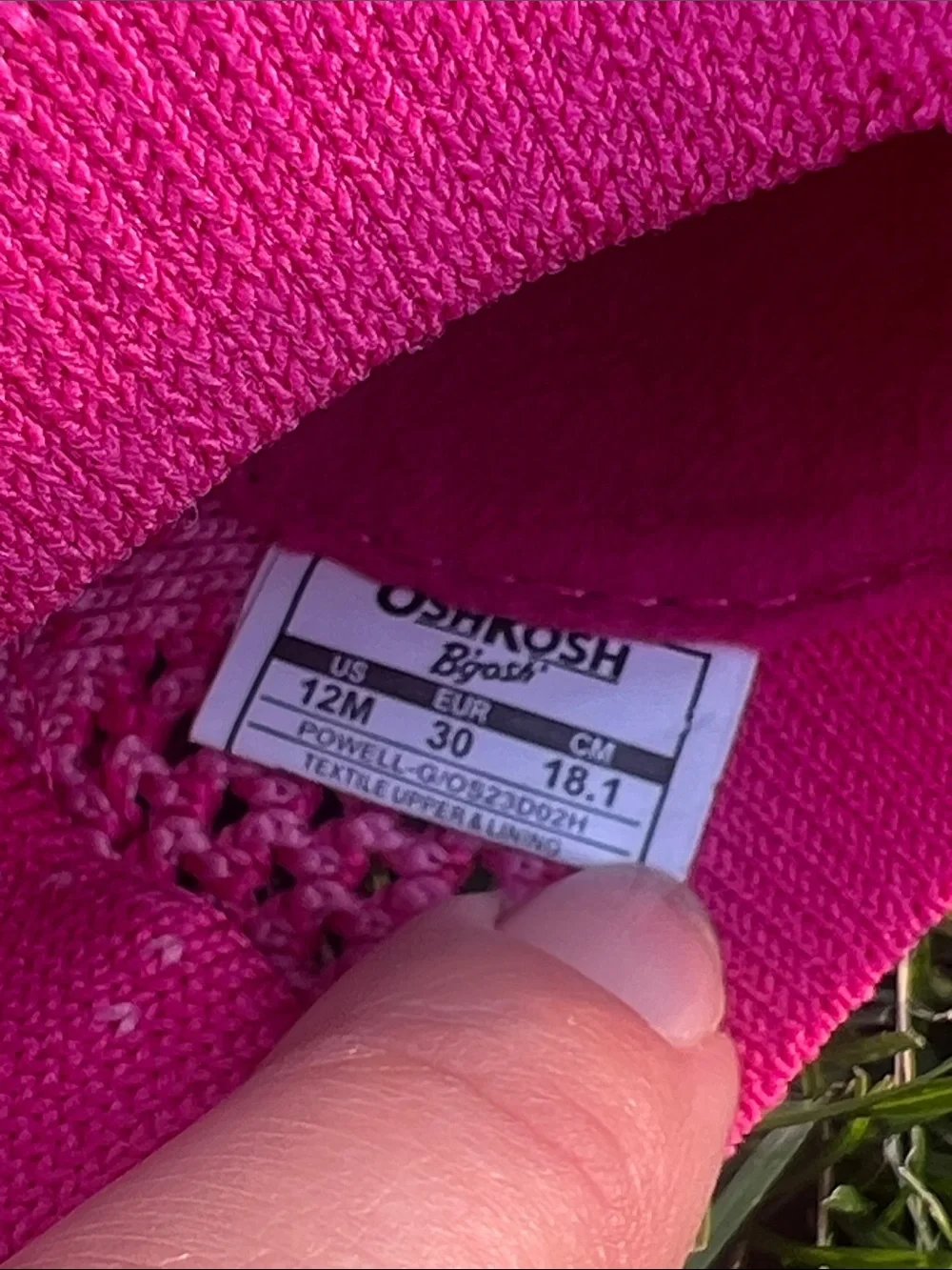 OshKosh B'gosh Bright Pink Slip-On Knit Water Shoes